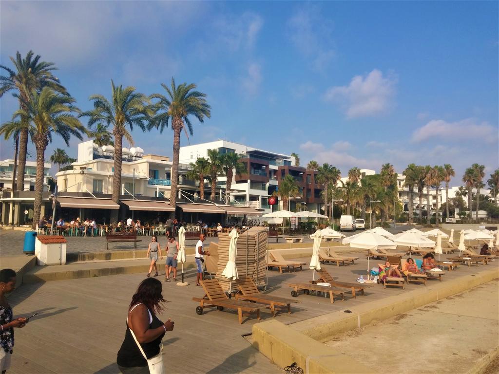 777 Beach Guesthouse Paphos Kültér fotó