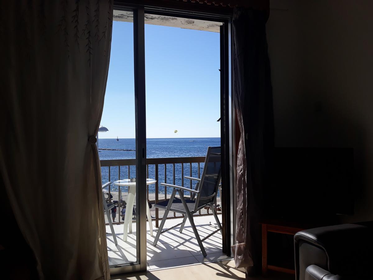777 Beach Guesthouse Paphos Kültér fotó