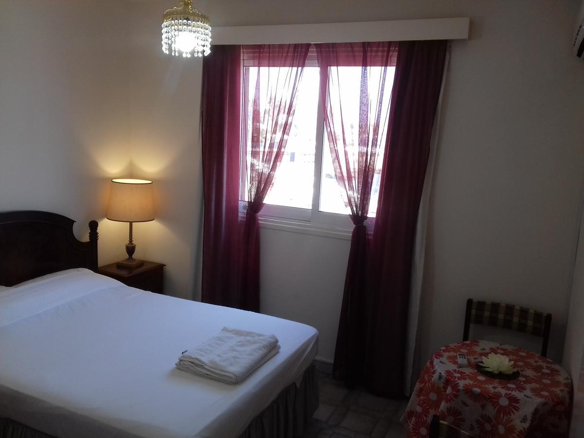 777 Beach Guesthouse Paphos Kültér fotó