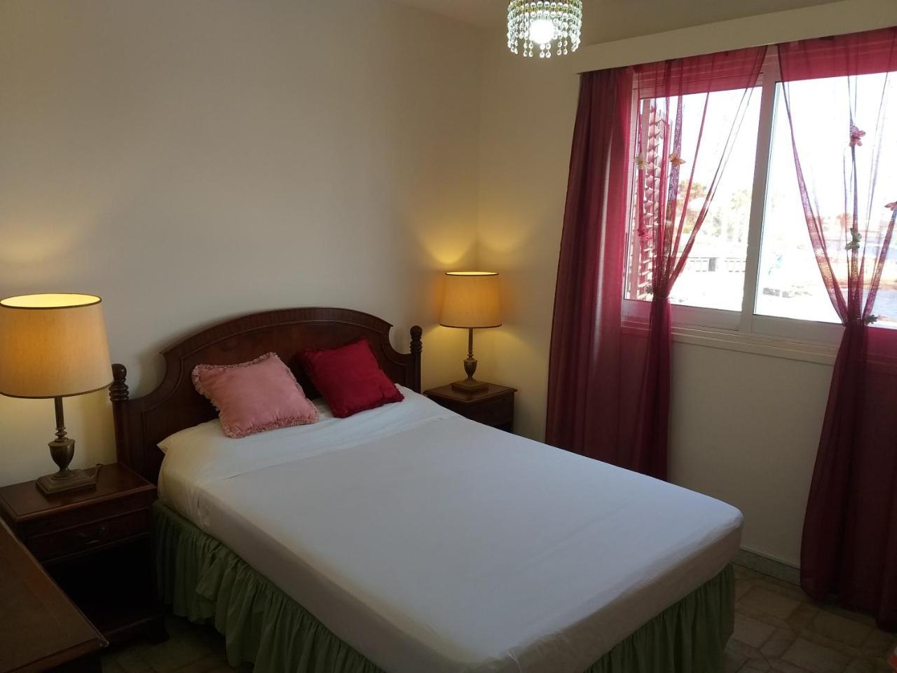 777 Beach Guesthouse Paphos Kültér fotó