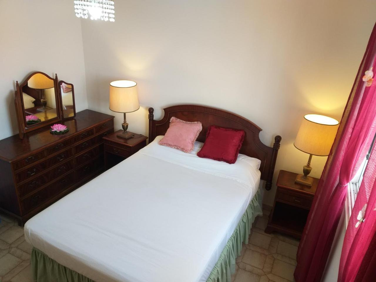 777 Beach Guesthouse Paphos Kültér fotó